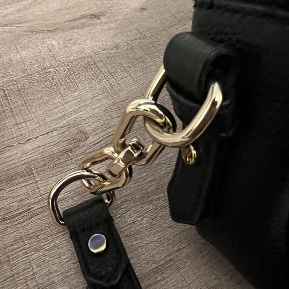 Kate spade side bag - Picture 2 of 7